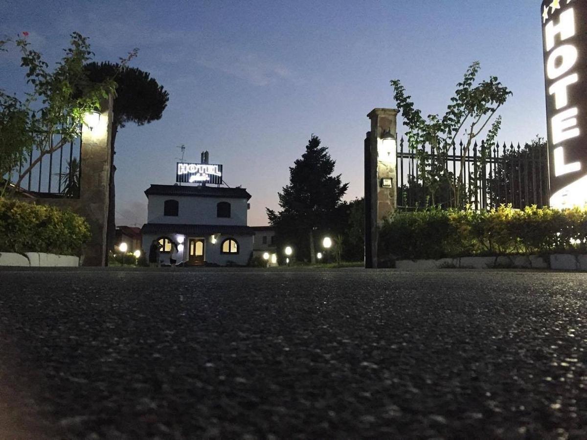 Hotel Glem ヴァルカトゥロ エクステリア 写真
